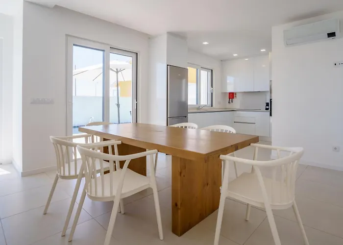 Aura With Private Pool Villa Capelas (Lisbon)